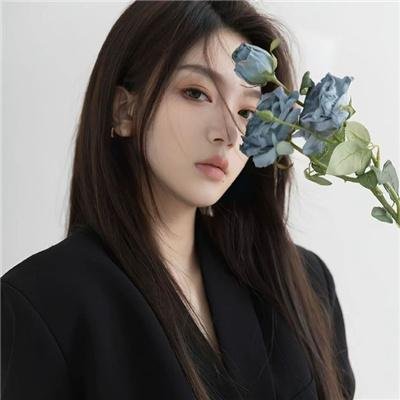 美德加·艾维斯